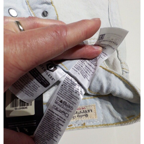 NWT $98 Levi's Wedgie Straight High Rise Ankle Jeans Light Wash Women Size 27x26 - Picture 9 of 13